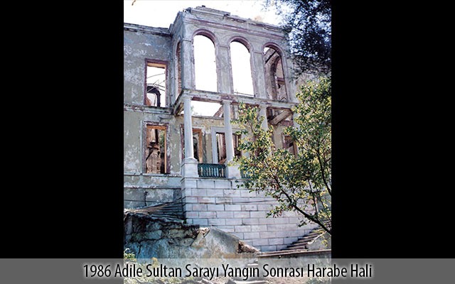 1986 Adile Sultan Sarayı Yangın Sonrası Harabe Hali